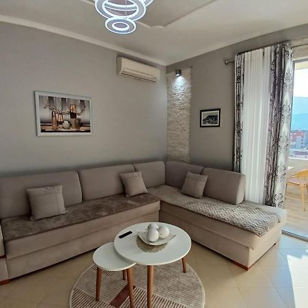 Muska Comfy Apartment Berat Buitenkant foto